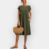 Μίντι Φόρεμα με Λιτές Γραμμές