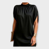 Κομψό μίνι φόρεμα με διαχρονικό χαρακτήρα