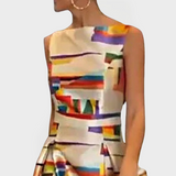 Μακρύ Φόρεμα με Γεωμετρικά Σχέδια και Μοντέρνα Γραμμή