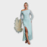 Εντυπωσιακό Φόρεμα με Κομψή Γραμμή