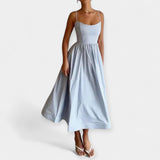 Μίνι Φόρεμα με Στρογγυλή Λαιμόκοψη και Τιράντες