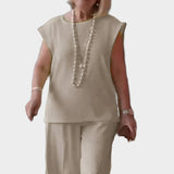 Κομψό και Άνετο Σετ Ρούχων