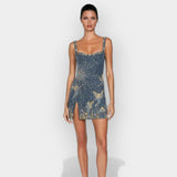 Μίνι Κομψό Φόρεμα με Έντονη Στυλ