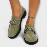 Γελένα – Στρογγυλή Εφηβική Φόρμα, Άνετα Loafers
