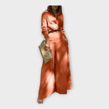 Σετ με διαχρονική κομψότητα και minimal αισθητική