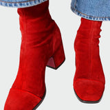 Μποτάκι με τετράγωνη μύτη και χοντρό τακούνι