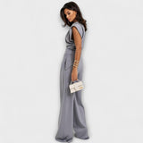 Ασύμμετρο Σετ με Δραματικούς Ώμους