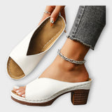 Πέδιλα με Χοντρό Τακούνι και Ανοιχτή Φτέρνα