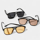 Τετράγωνα Γυαλιά με Ριβέτα