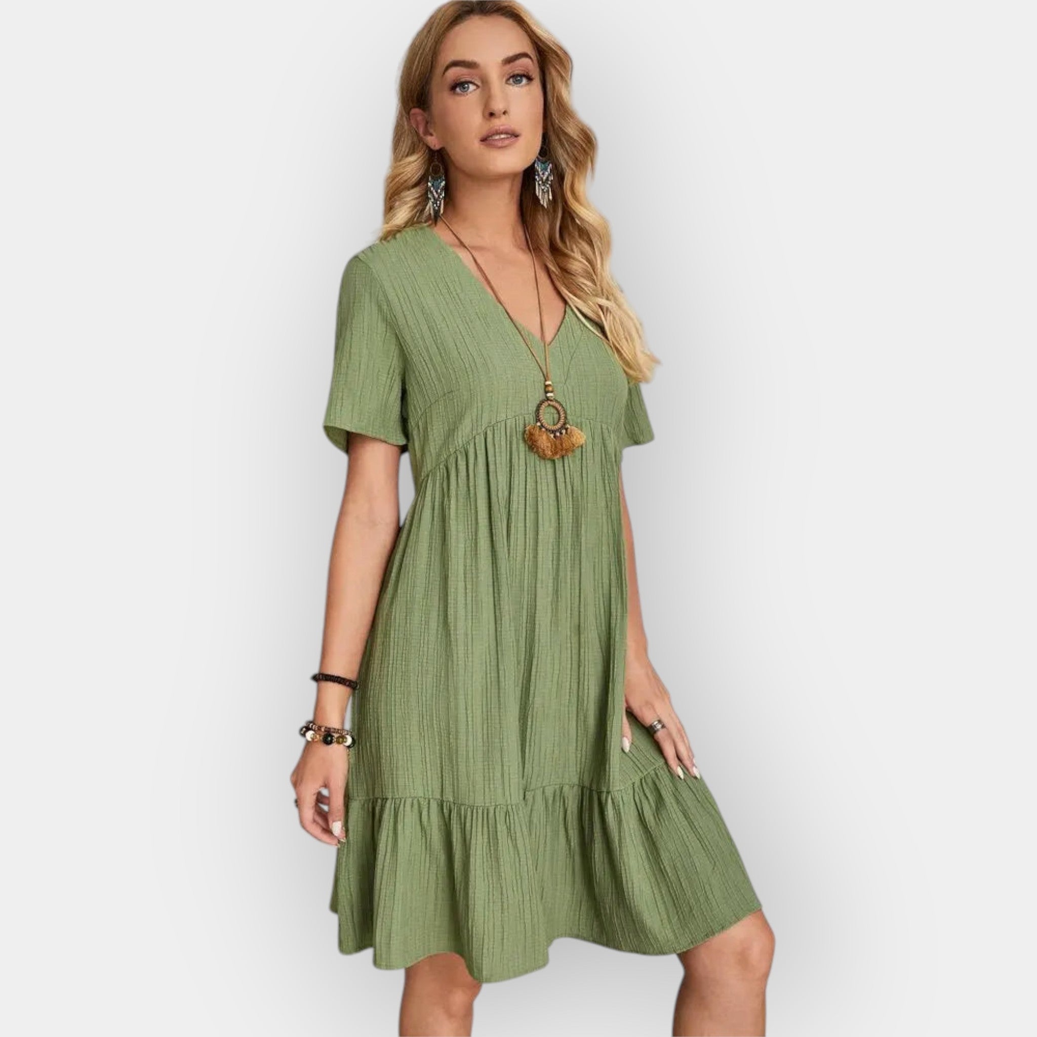 Μίντι Φόρεμα με V Κόψιμο