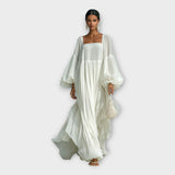 Αέρινο φόρεμα με εκλεπτυσμένη minimal αισθητική