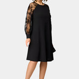 Φόρεμα με Απαλά Δαντελένια Μανίκια