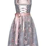 Καλλιτεχνικό Σχέδιο με Φόρεμα Dirndl και Ποδιά | Στολή Oktoberfest