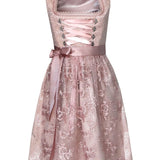 Καλλιτεχνικό Σχέδιο με Φόρεμα Dirndl και Ποδιά | Στολή Oktoberfest