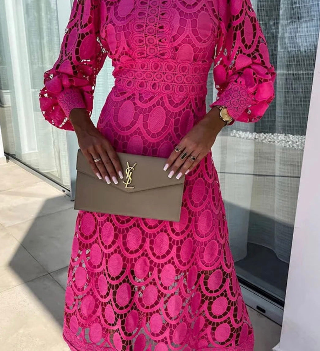 Άμι | Κομψό Φόρεμα Δαντέλας