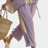 Σετ από λινό μπαμπού με μαγευτική λεβάντα και λεπτομέρειες σε κίτρινη ρίγα