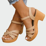 Πέδιλα με τακούνι πλεχτό