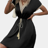 Ρομαντικό Boho Φόρεμα με Ζώνη και Ντεκολτέ V