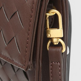 Τσάντα Clutch Melanie με Λεπτομέρεια Χρυσού Κόμπου