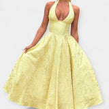 Μίντι Φόρεμα με Ανοιχτή Πλάτη και Κορσέ Σχεδίαση