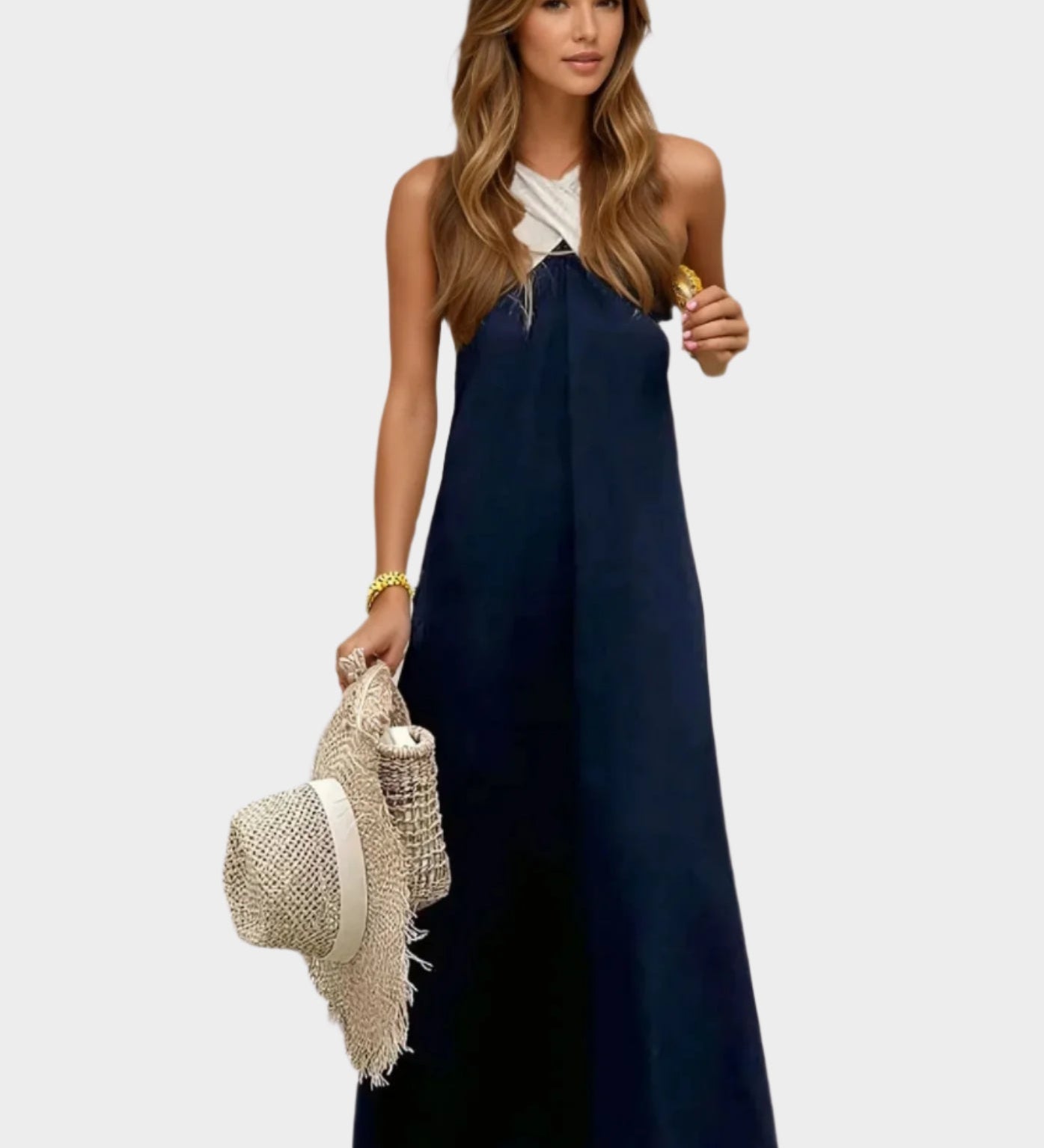 Κομψό Φόρεμα με Ανοιχτή Λαιμόκοψη